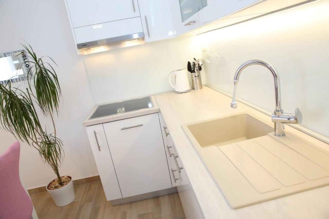 Apartman Andela Vodice Exteriör bild