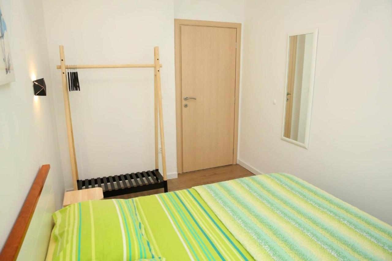 Apartman Andela Vodice Exteriör bild