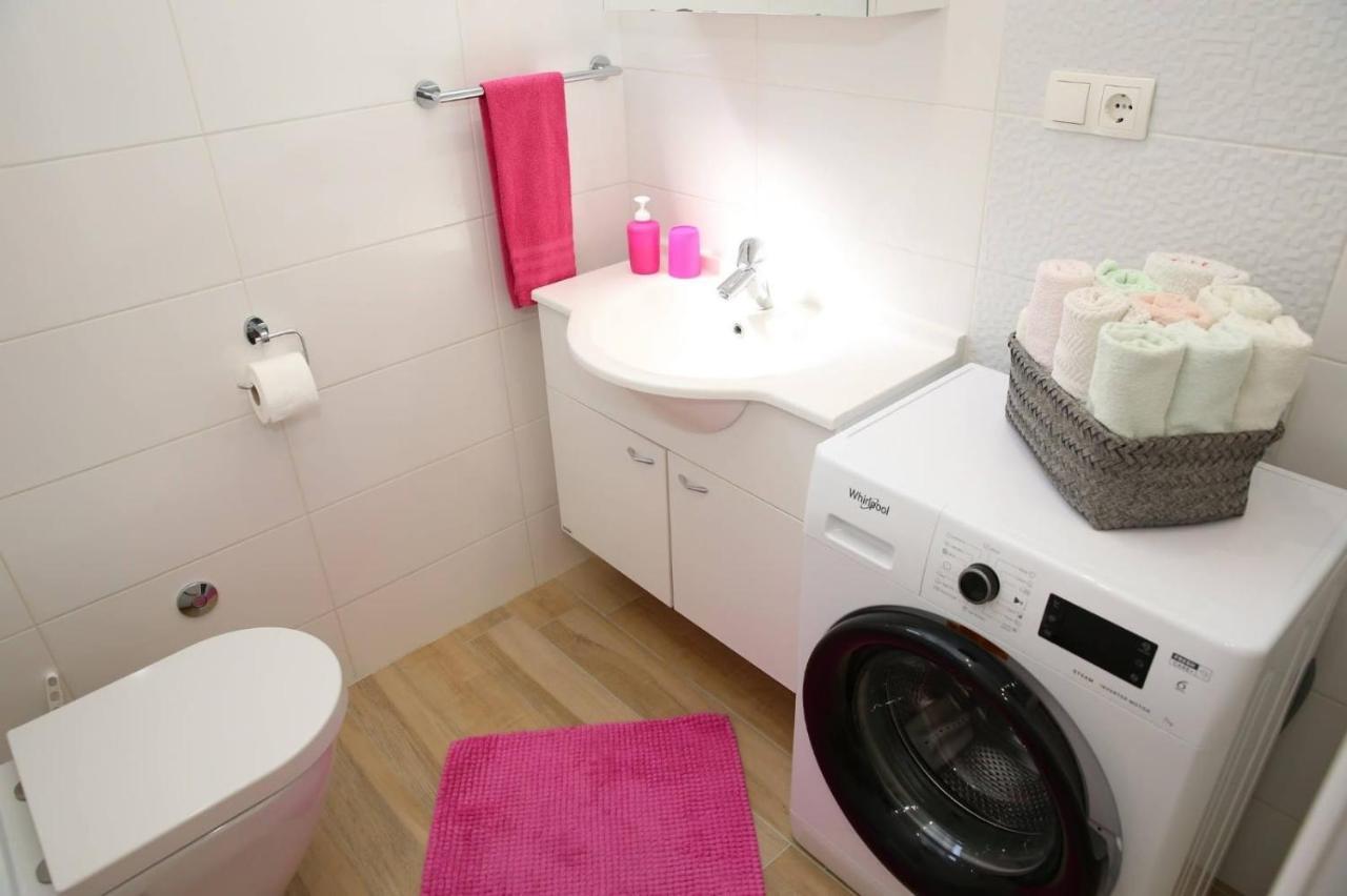 Apartman Andela Vodice Exteriör bild